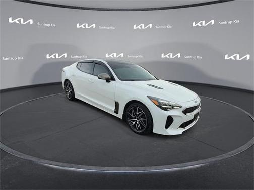 2023 Kia Stinger GT-Line