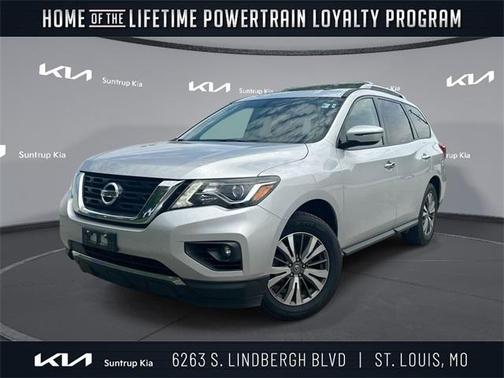 2019 Nissan Pathfinder SV