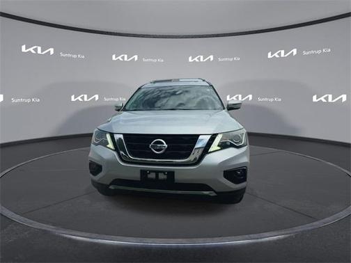 2019 Nissan Pathfinder SV