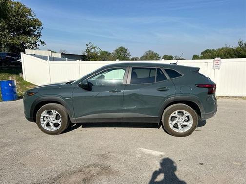 2025 Chevrolet Trax LS