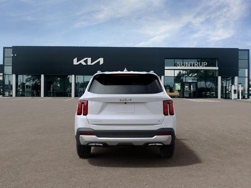 Snow White Pearl 2026 Kia Sorento Hybrid EX