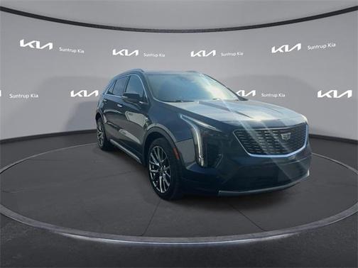 2019 Cadillac XT4 Premium Luxury