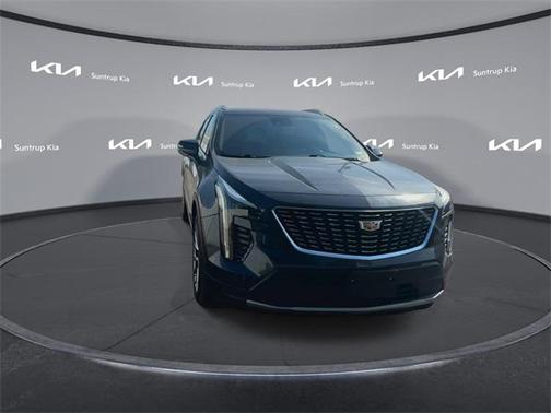2019 Cadillac XT4 Premium Luxury