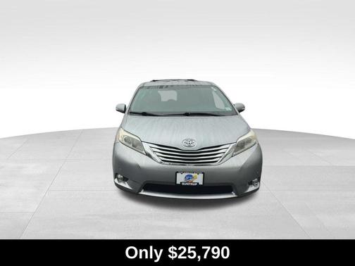 2017 Toyota Sienna Limited Premium