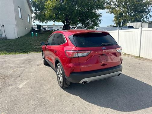 2020 Ford Escape Titanium