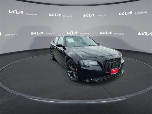 2023 Chrysler 300 S