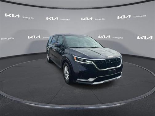 2023 Kia Carnival LX