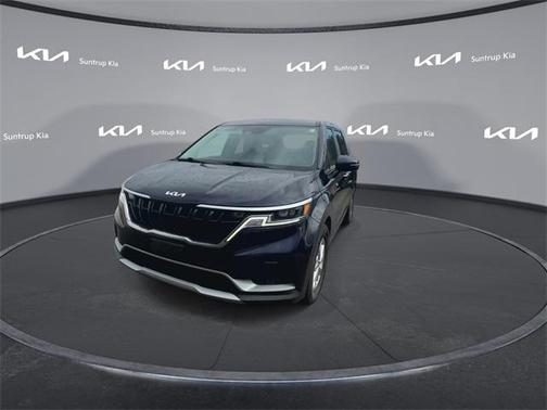 2023 Kia Carnival LX