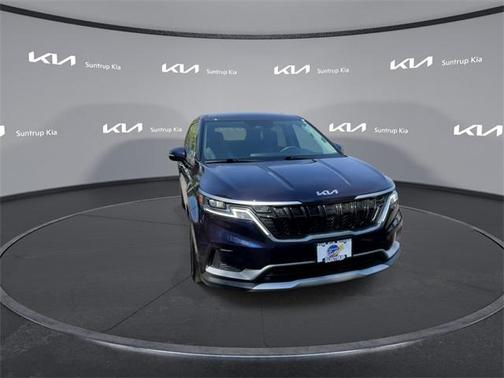 2023 Kia Carnival LX