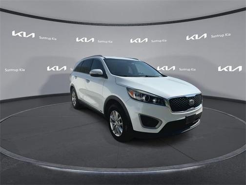 2016 Kia Sorento LX