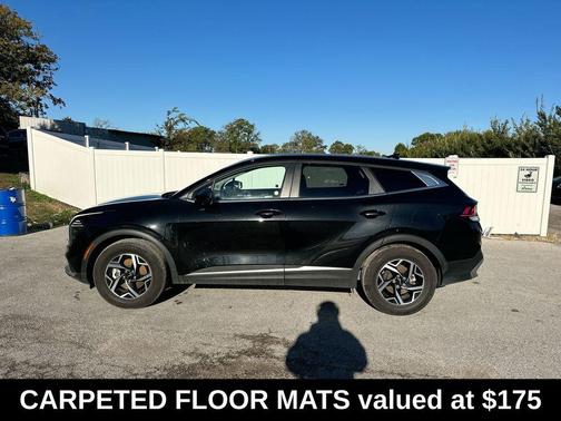 2024 Kia Sportage LX