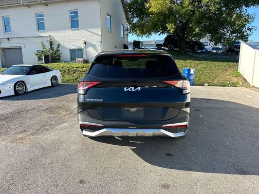 2024 Kia Sportage LX