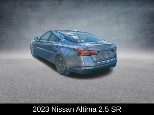 2023 Nissan Altima SR FWD