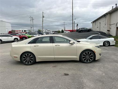 2016 Lincoln MKZ Base