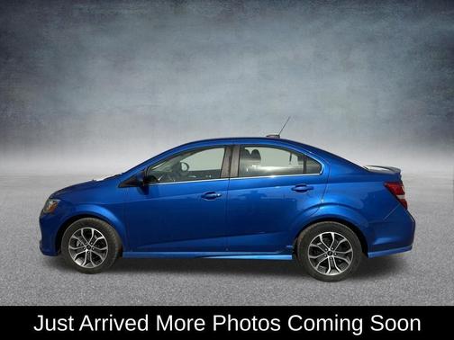 Kinetic Blue Metallic 2020 Chevrolet Sonic FWD Sedan LT