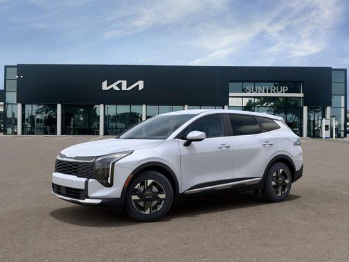 White 2026 Kia Sportage LX