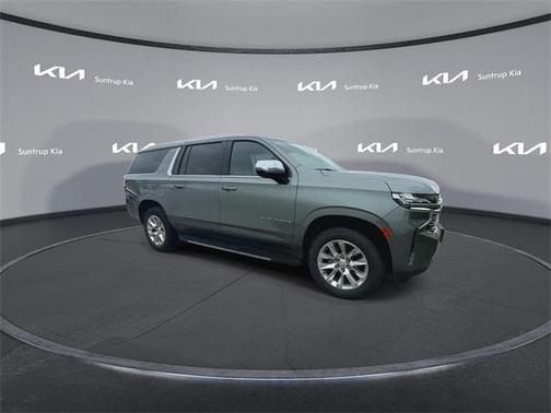 2023 Chevrolet Suburban Premier