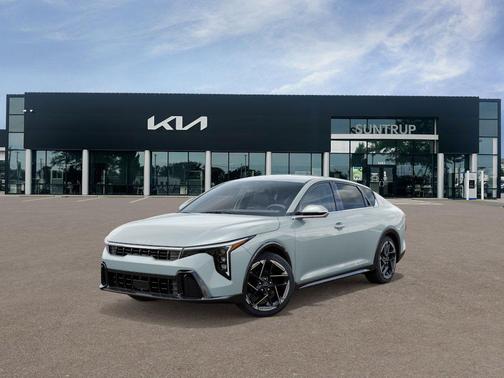 2025 Kia K4 GT-Line