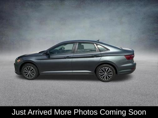Platinum Gray Metallic 2021 Volkswagen Jetta 1.4T S