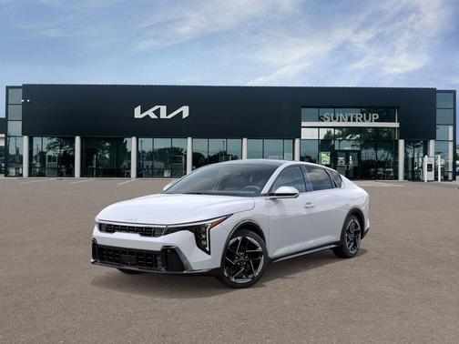 2025 Kia K4 GT-Line
