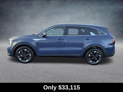 2025 Kia Sorento S