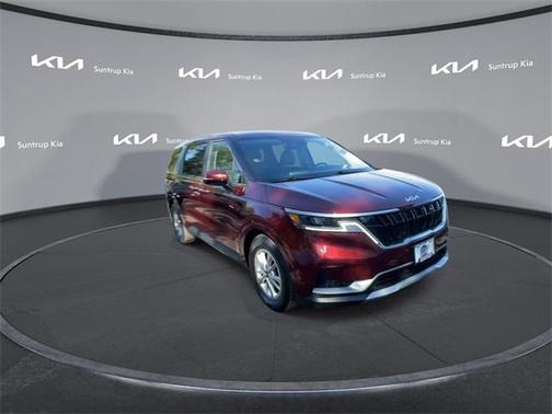 2023 Kia Carnival LX