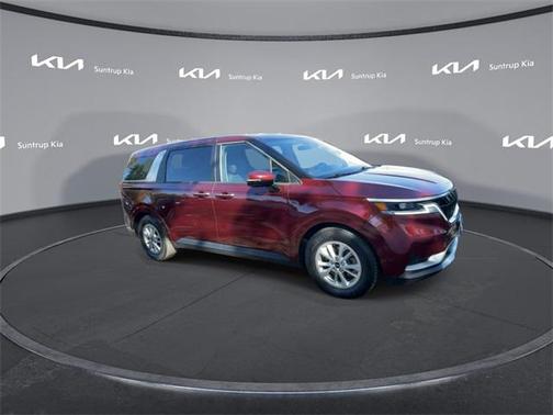 2023 Kia Carnival LX