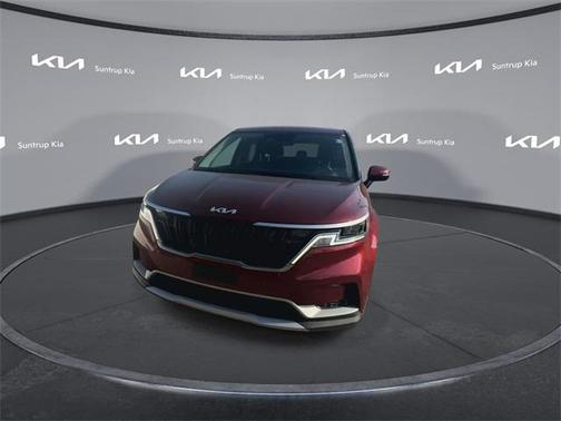 2023 Kia Carnival LX