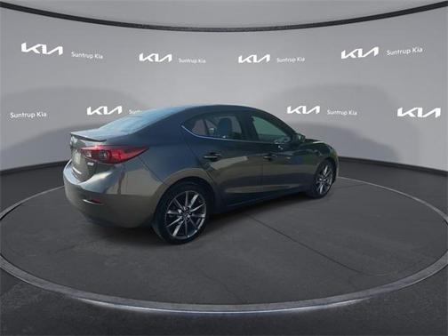 2018 Mazda Mazda3 Touring