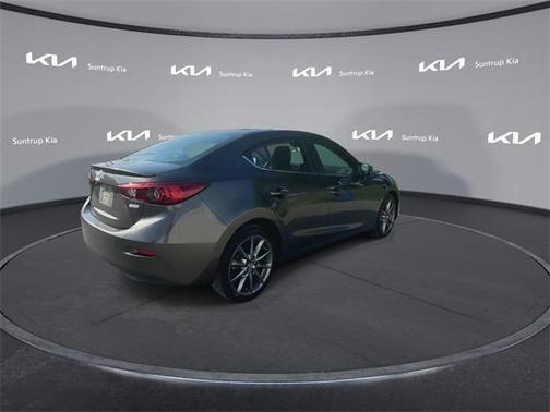 2018 Mazda Mazda3 Touring
