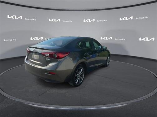 2018 Mazda Mazda3 Touring