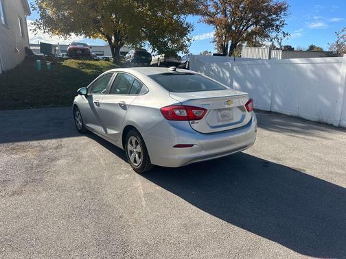 2017 Chevrolet Cruze LS