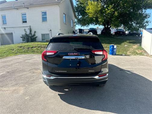 2022 GMC Terrain SLT