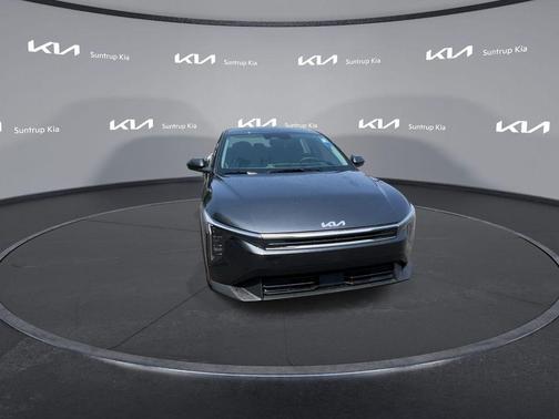 2025 Kia K4 LX