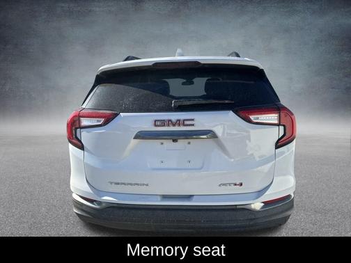 2023 GMC Terrain AWD AT4