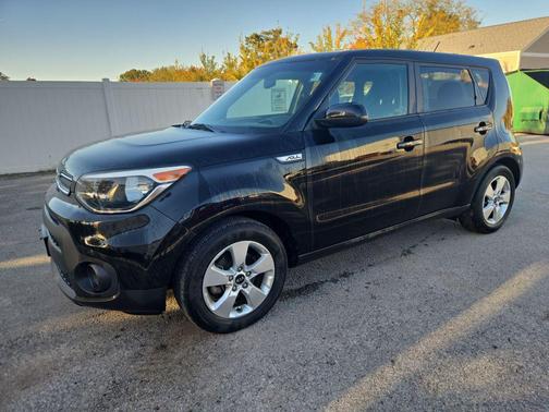 2017 Kia Soul Base