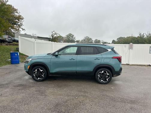 2025 Kia Seltos EX