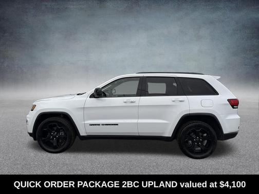 Bright White Clearcoat 2018 Jeep Grand Cherokee Upland