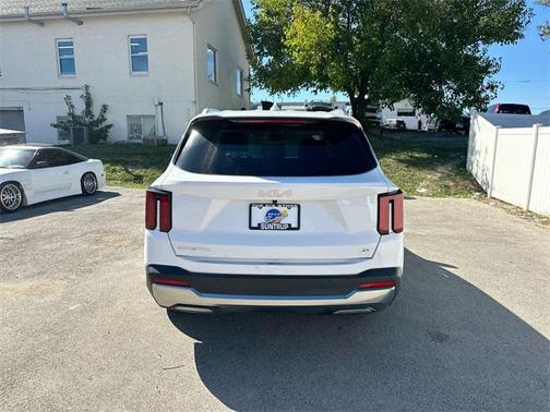 2024 Kia Sorento S