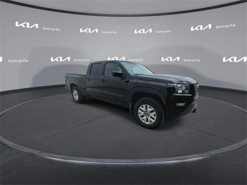 2024 Nissan Frontier SV