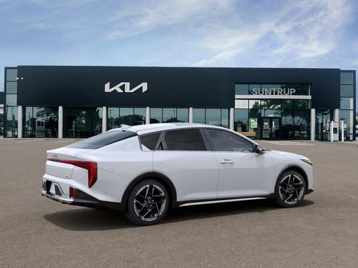 Snow White 2026 Kia K4 GT-Line