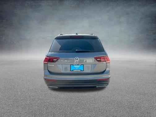 Platinum Gray Metallic 2021 Volkswagen Tiguan 2.0T S