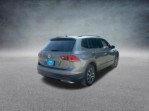 Platinum Gray Metallic 2021 Volkswagen Tiguan 2.0T S