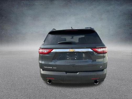 Graphite Metallic 2019 Chevrolet Traverse LT Leather