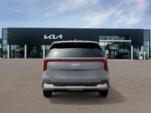 Ceramic Silver 2027 Kia Carnival EX