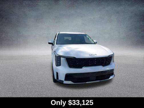 Glacial White Pearl 2026 Kia Sorento S