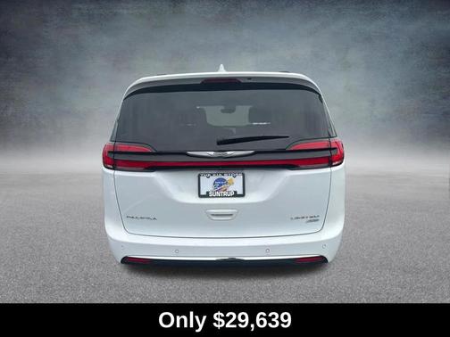 Bright White Clearcoat 2022 Chrysler Pacifica Limited