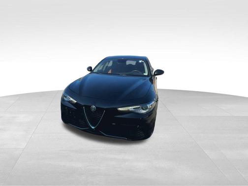 2017 Alfa Romeo Giulia Ti