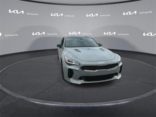 2023 Kia Stinger GT2