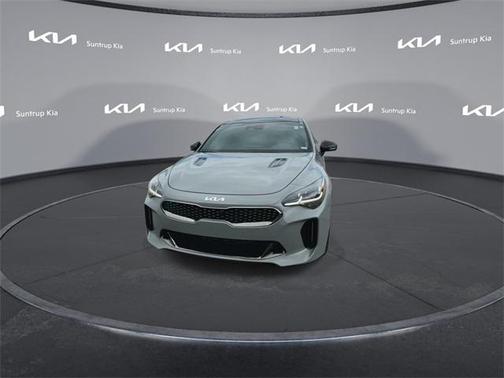 2023 Kia Stinger GT2